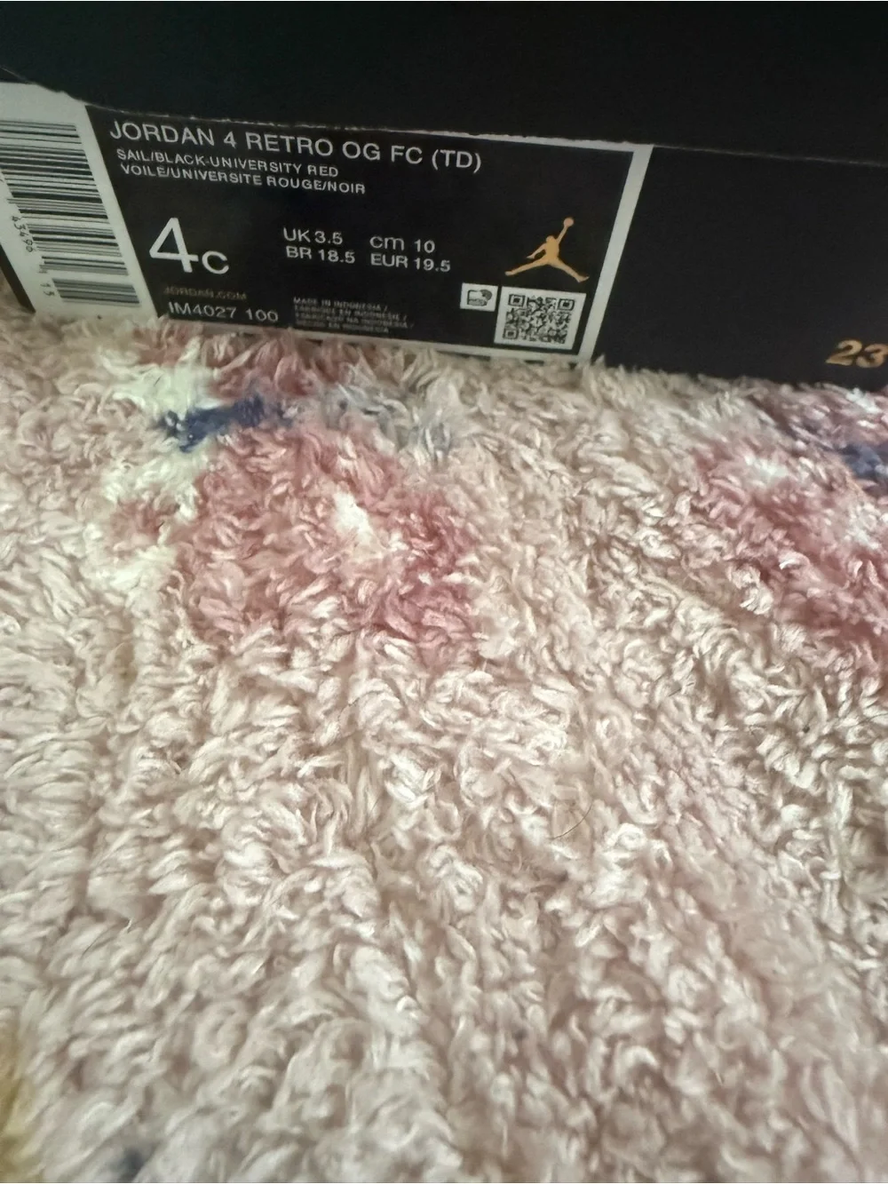 Jordan size 4
